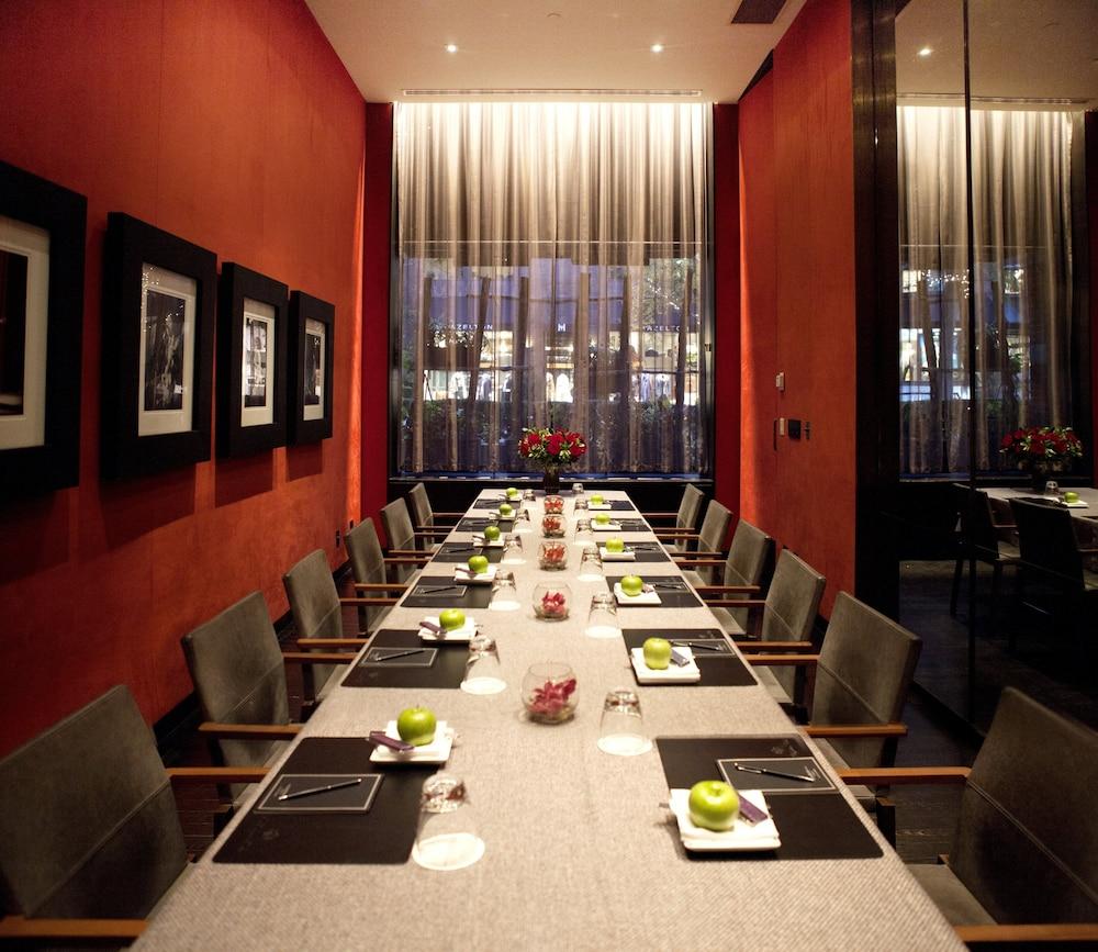 טורונטו The Hazelton Hotel מראה חיצוני תמונה