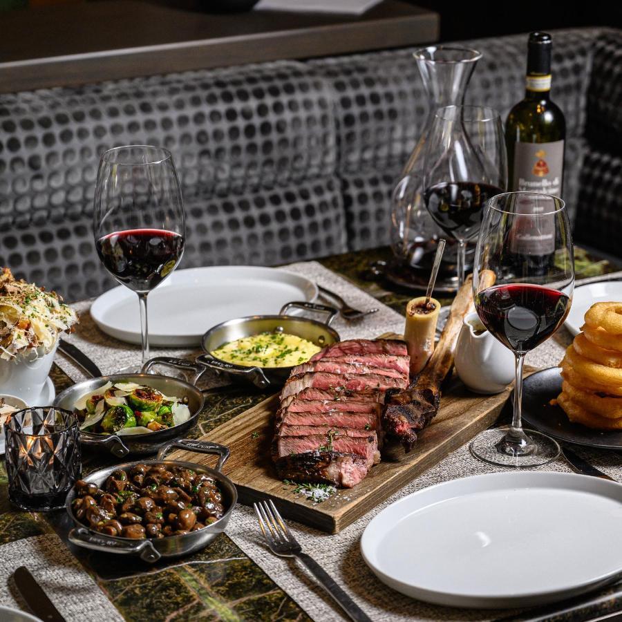 טורונטו The Hazelton Hotel מראה חיצוני תמונה